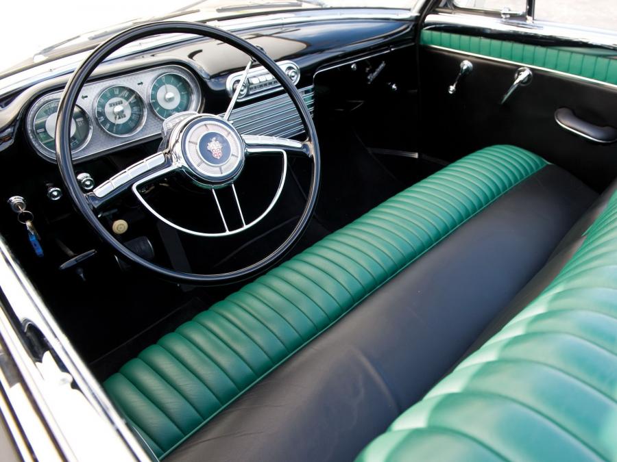  Packard Caribbean Convertible Coupe 1953 года  (фото 10 из 16)